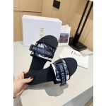 Dior webbing and woolen fitting slippers