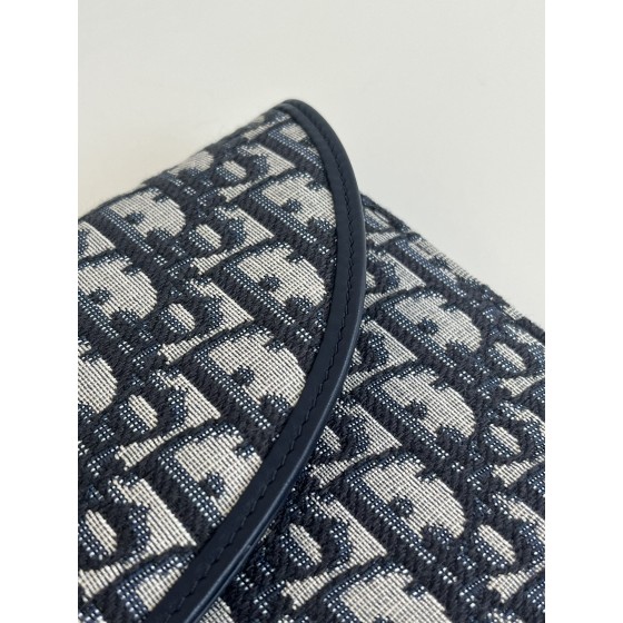 DIOR 30Montaigne Hobo series