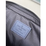 𝐋𝐎𝐔𝐈𝐒𝐕𝐔𝐈𝐓𝐓𝐎𝐍 M46604 Blue Embossed This Trio Postman Bag