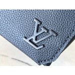 𝐋𝐎𝐔𝐈𝐒𝐕𝐔𝐈𝐓𝐓𝐎𝐍 M82085 Black Takeoff Postman Bag