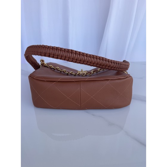 CHANEL model: AS4210