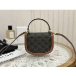 CELINE 𝒎𝒊𝒏𝒊 saddle bag model: 10K502