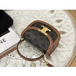 CELINE 𝒎𝒊𝒏𝒊 saddle bag model: 10K502