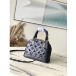 𝐋𝐎𝐔𝐈𝐒𝐕𝐔𝐈𝐓𝐓𝐎𝐍 M22878 black embroidered shell bag series
