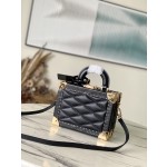 𝐋𝐎𝐔𝐈𝐒𝐕𝐔𝐈𝐓𝐓𝐎𝐍 M20468 Valisette TRESOR handbag hard case