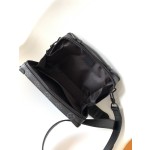 Louis Vuitton M46689 Wax Leather M45935 Presbyopia Black M46264 Presbyopia Purple This Handle Soft Trunk Handbag