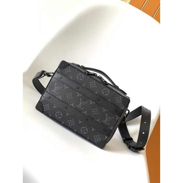 Louis Vuitton M46689 Wax Leather M45935 Presbyopia Black M46264 Presbyopia Purple This Handle Soft Trunk Handbag