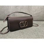 Valentino calfskin handbag ️Model: 1133