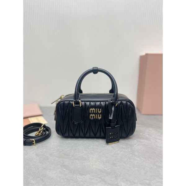 MIU MIU 5BB142, Bowling Bag