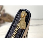 LOUIS VUITTON     M82529