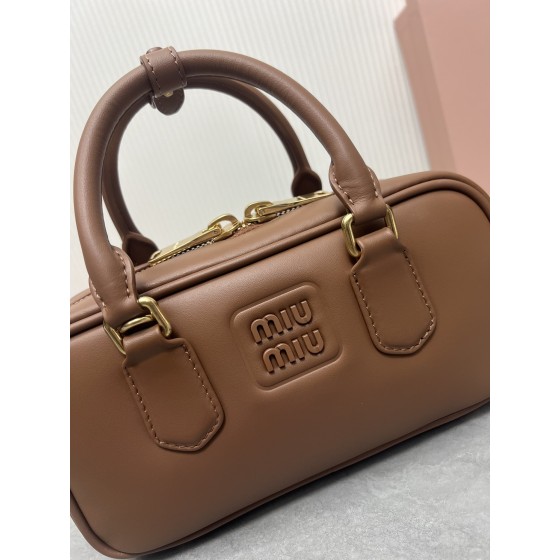 MIU MIU 5BB142, Bowling Bag