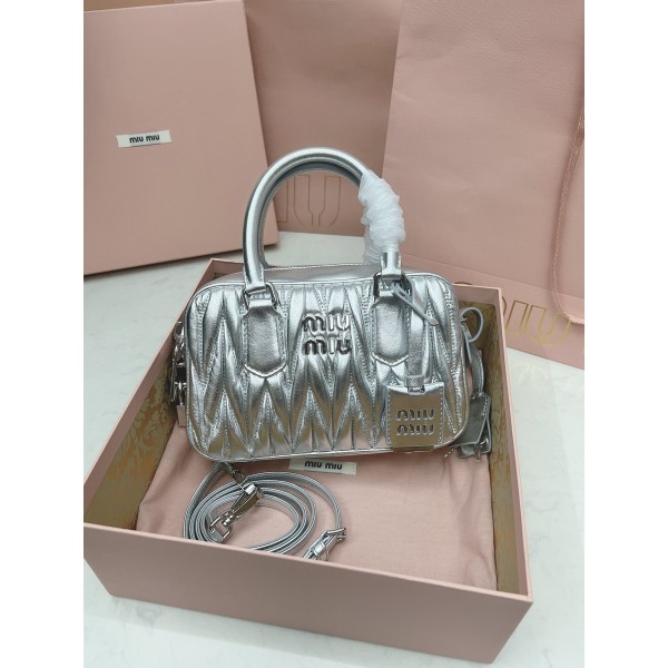MIU MIU 5BB123 Bowling Bag