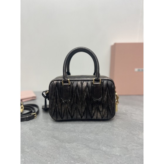 MIU MIU 5BB123 Bowling Bag