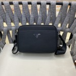 Prada-casual hot shoulder bag