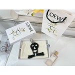 Loewe leather keychain/pendant/car keychain