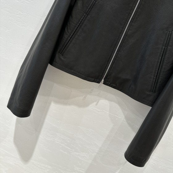 The M temperament short casual jacket leather jacket