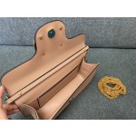 Valentino calfskin handbag ️Model: 1133