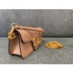 Valentino calfskin handbag ️Model: 1133