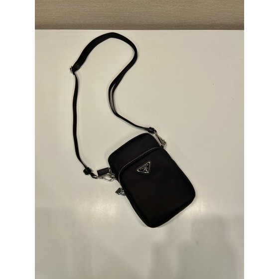 Prada mobile phone case bag 🎉2ZT024