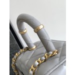 CHANEL 23Ss Spring/Summer Handle Cover Bag 4035