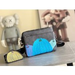 LOUIS VUITTON Trio Mailman Bag Black Flower Black Skin Pumpkin Screen Printing Grass Room Maisheng Style