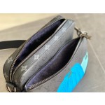 LOUIS VUITTON Trio Mailman Bag Black Flower Black Skin Pumpkin Screen Printing Grass Room Maisheng Style