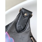 Louis Vuitton M46436 Pumpkin DISCOVERY Waist Bag