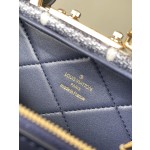 LOUIS VUITTON  M10201