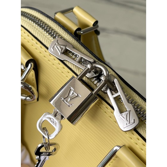 𝐋𝐎𝐔𝐈𝐒𝐕𝐔𝐈𝐓𝐓𝐎𝐍 M21682 Chicken Yellow