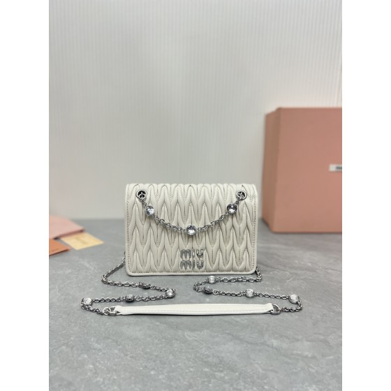 MIU MIU 5BP065 # Classic logo Matelasse pleated pattern