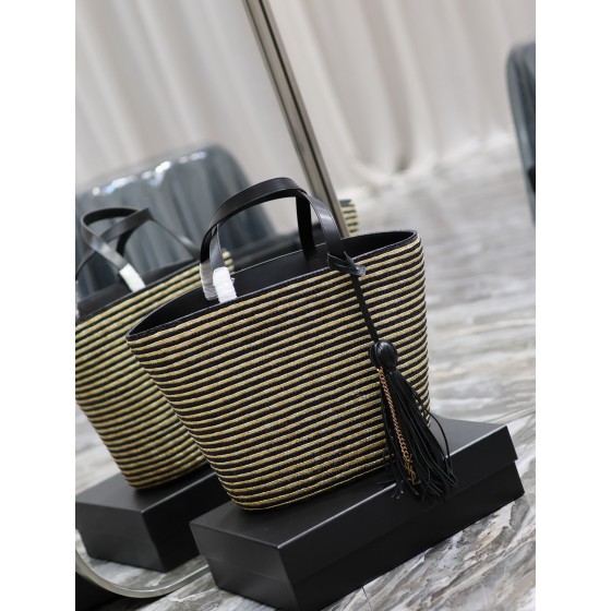 SAINT LAURENT Lafite Grass Vine Craft Bucket Bag Model Number: 600308