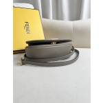 FENDI Cmon Small Handbag Model: 508