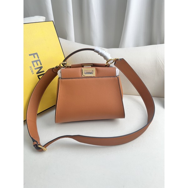 FENDI PEEKABO Art. No.: 017