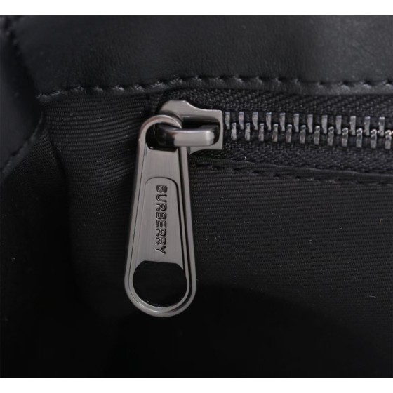 Burberry Messenger Package