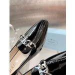 Prada lacquered leather bead fabric women's shoes