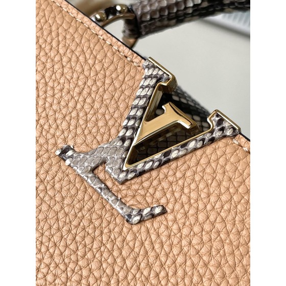 𝐋𝐎𝐔𝐈𝐒𝐕𝐔𝐈𝐓𝐓𝐎𝐍 N99387/M48865 Light Yellow Snake Shoulder This Capuchines BB handbag