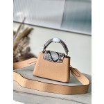 𝐋𝐎𝐔𝐈𝐒𝐕𝐔𝐈𝐓𝐓𝐎𝐍 N99387/M48865 Light Yellow Snake Shoulder This Capuchines Mini Size Handbag