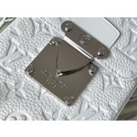 𝐋𝐎𝐔𝐈𝐒𝐕𝐔𝐈𝐓𝐓𝐎𝐍 M82568 Grey S-Lock Vertical Mini Handbag