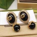 Gucci round black earrings
