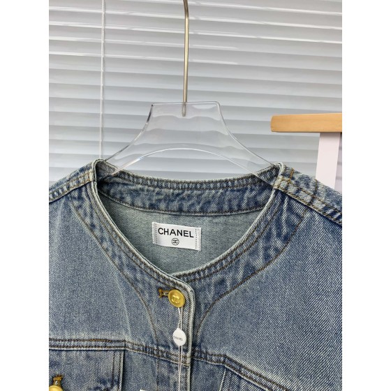 Chanel Round Neck Hardware Short Coat