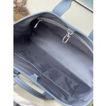 𝐋𝐎𝐔𝐈𝐒𝐕𝐔𝐈𝐓𝐓𝐎𝐍 M22537 denim Week-End Tote handbag