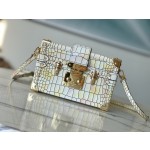 𝐋𝐎𝐔𝐈𝐒𝐕𝐔𝐈𝐓𝐓𝐎𝐍 N82327 Petite Malle handbag