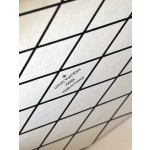 𝐋𝐎𝐔𝐈𝐒𝐕𝐔𝐈𝐓𝐓𝐎𝐍 N22882 Gold