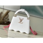 𝐋𝐎𝐔𝐈𝐒𝐕𝐔𝐈𝐓𝐓𝐎𝐍 M22121 White Mini Capshell Mini Handbag