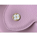 𝐋𝐎𝐔𝐈𝐒𝐕𝐔𝐈𝐓𝐓𝐎𝐍 M22122 Light Purple Wave Bottom Capshell Medium Handbag