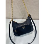 Prada new underarm bag 🎉1BC198