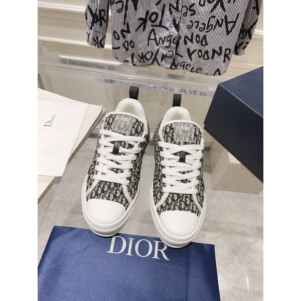 Dior B23 series bread shoes skateboard shoes