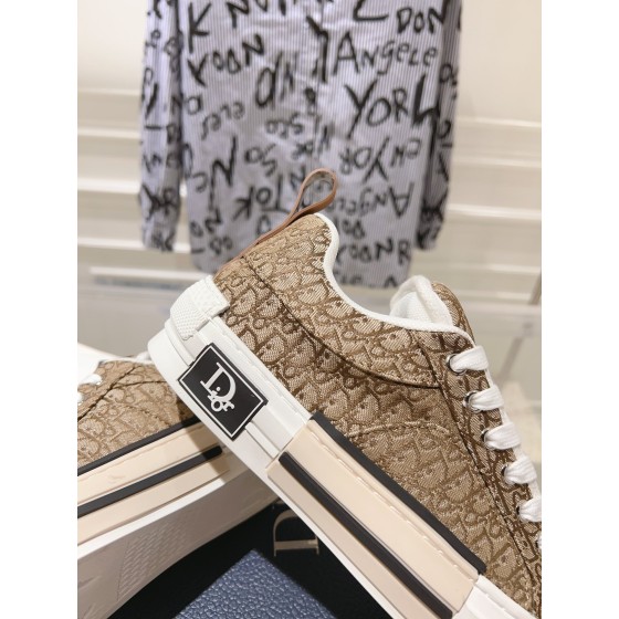 Dior B23 series bread shoes skateboard shoes