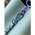 𝐋𝐎𝐔𝐈𝐒𝐕𝐔𝐈𝐓𝐓𝐎𝐍 M22054 Light green colorful gold buckle small Capsines BB handbag