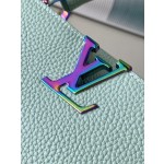 𝐋𝐎𝐔𝐈𝐒𝐕𝐔𝐈𝐓𝐓𝐎𝐍 M22054 Light green colorful gold buckle small Capsines BB handbag